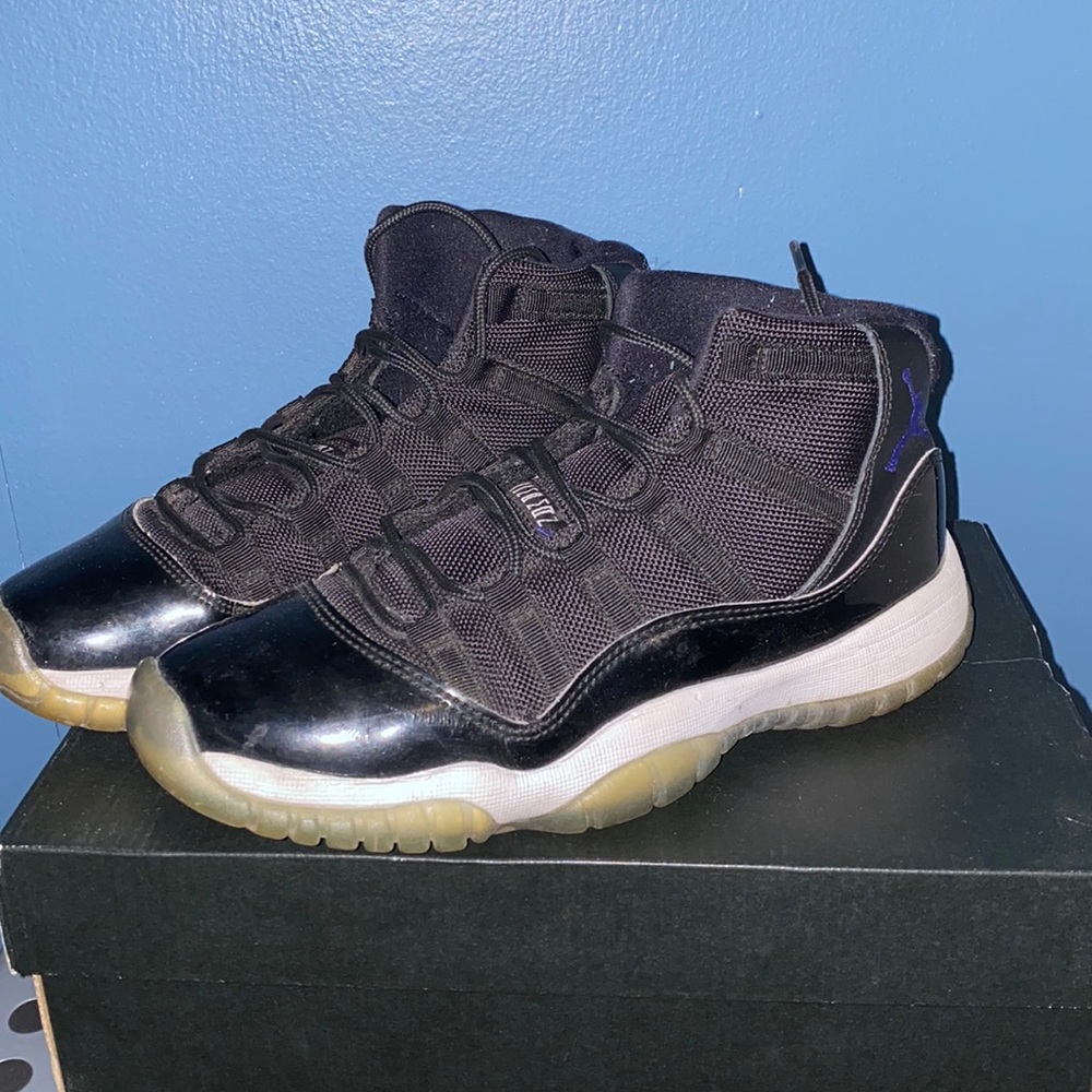 Air Jordan 11